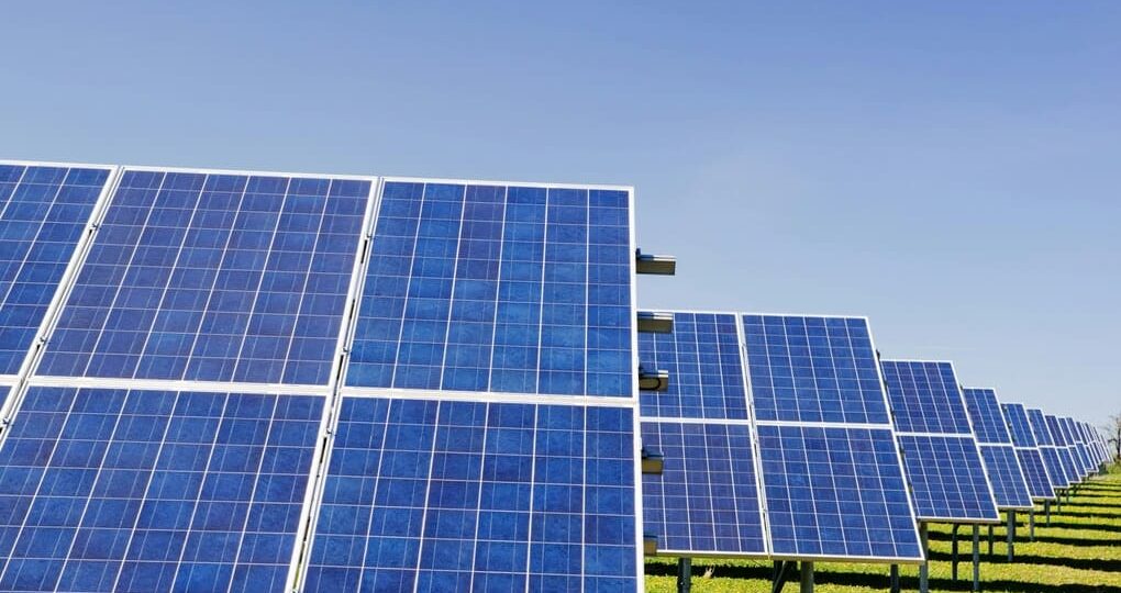 Paneles solares en Panamá: instalación fácil y rápida en casa